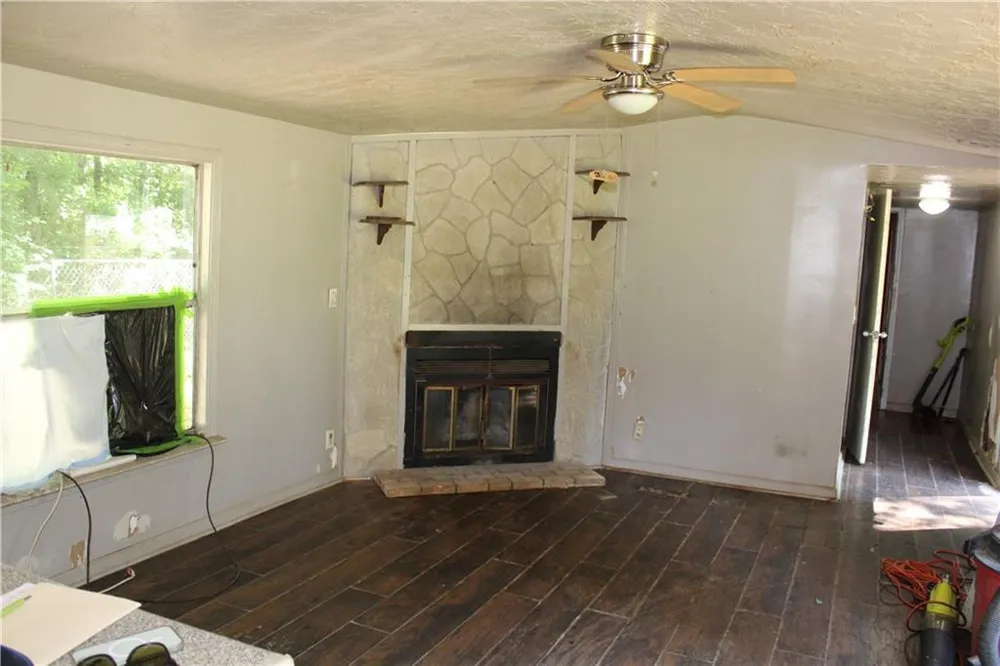 110 Cove Drive Hogansville, GA 30230