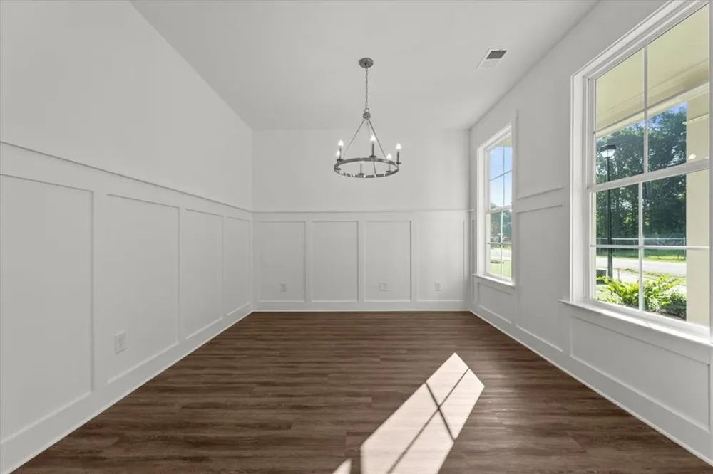 546 Lillian Way Statham, GA 30666