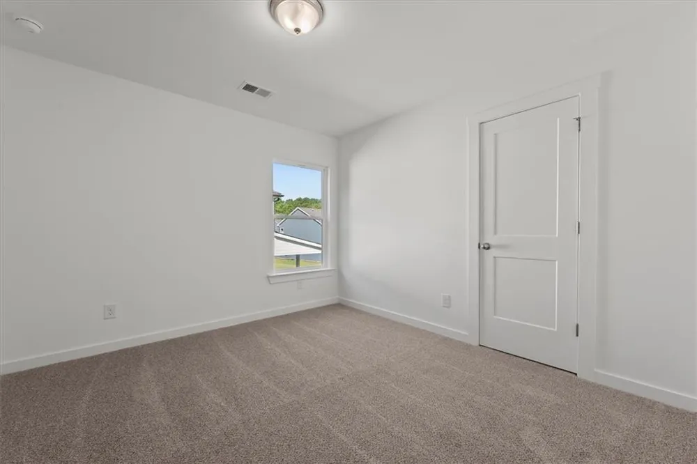 546 Lillian Way Statham, GA 30666