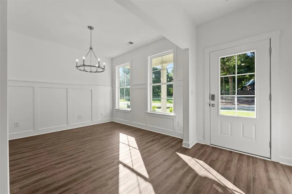 546 Lillian Way Statham, GA 30666