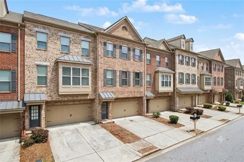 2707 Hallwood Lane