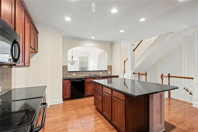 2707 Hallwood Lane Suwanee, GA 30024