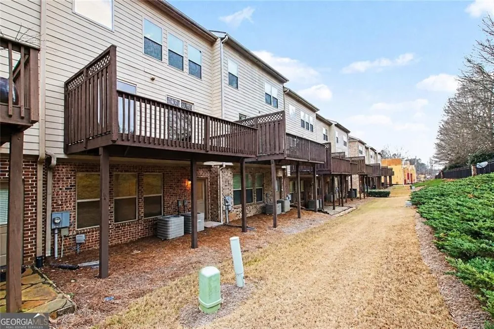 2707 Hallwood Lane Suwanee, GA 30024