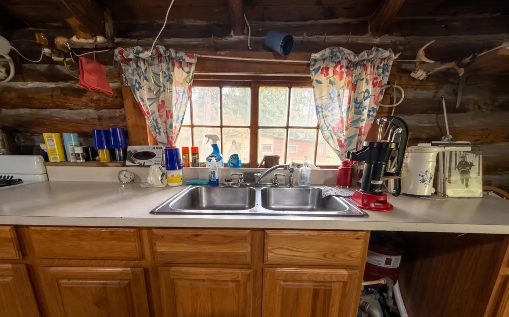 13276 S Sharon Road, SE Garfield Township, MI 49633