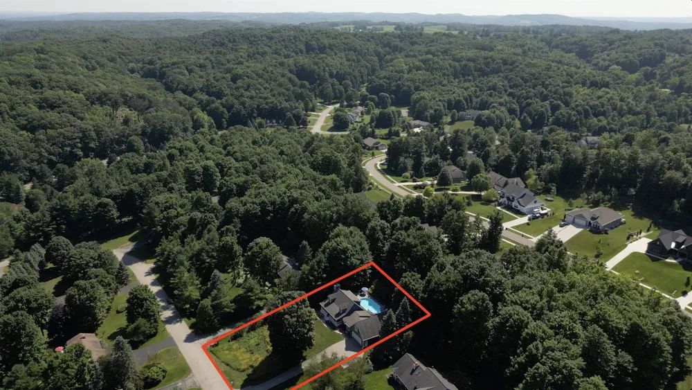 9770 E Valley Hills Drive Elmwood Charter Township, MI 49684