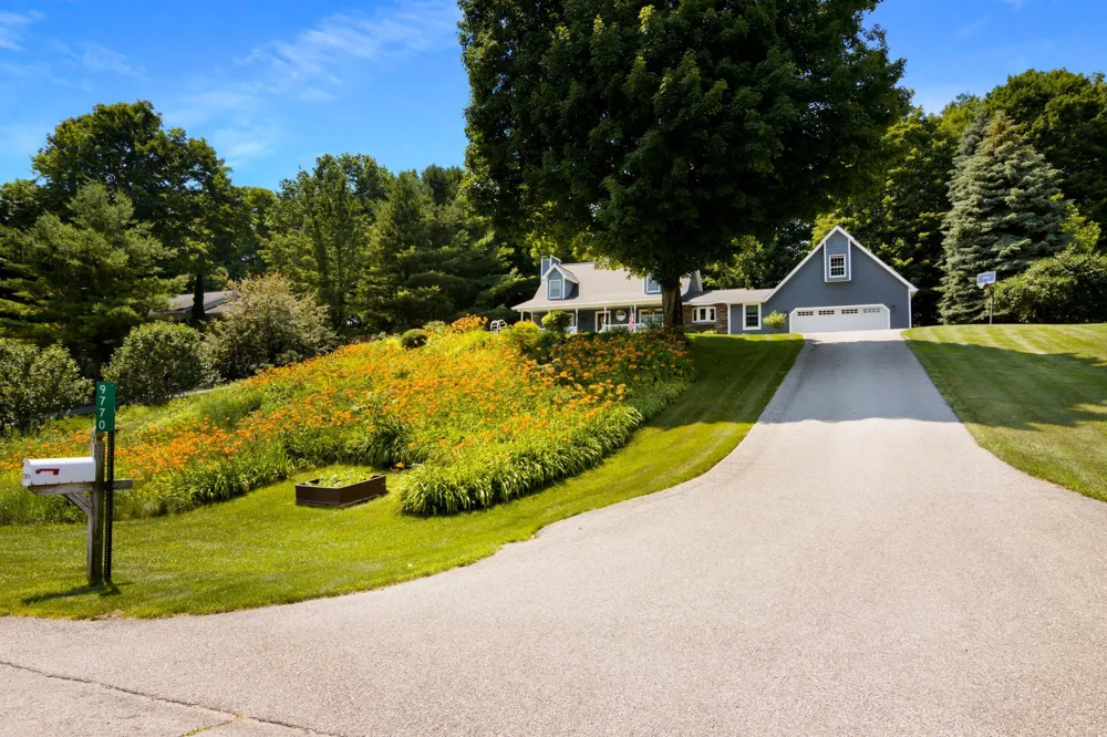 9770 E Valley Hills Drive Elmwood Charter Township, MI 49684