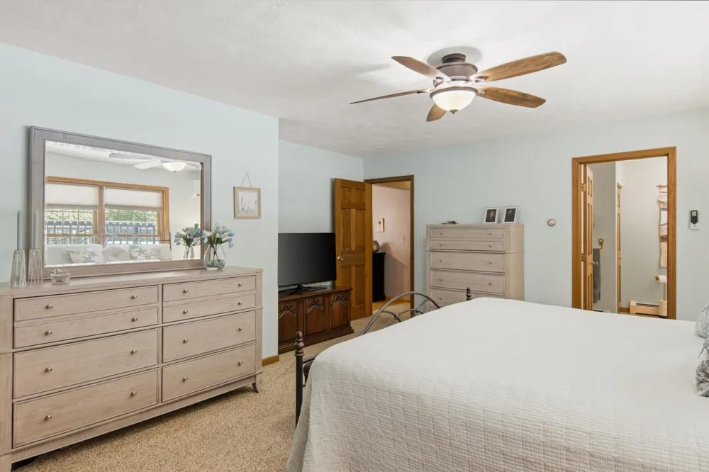 9770 E Valley Hills Drive Elmwood Charter Township, MI 49684