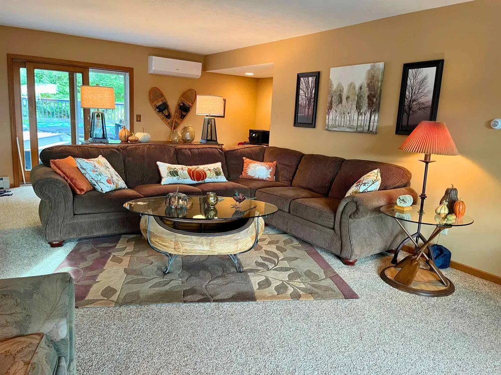 9770 E Valley Hills Drive Elmwood Charter Township, MI 49684