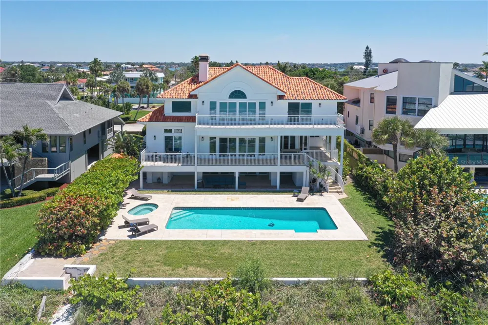 1800 GULF BOULEVARD Belleair Beach, FL 33786