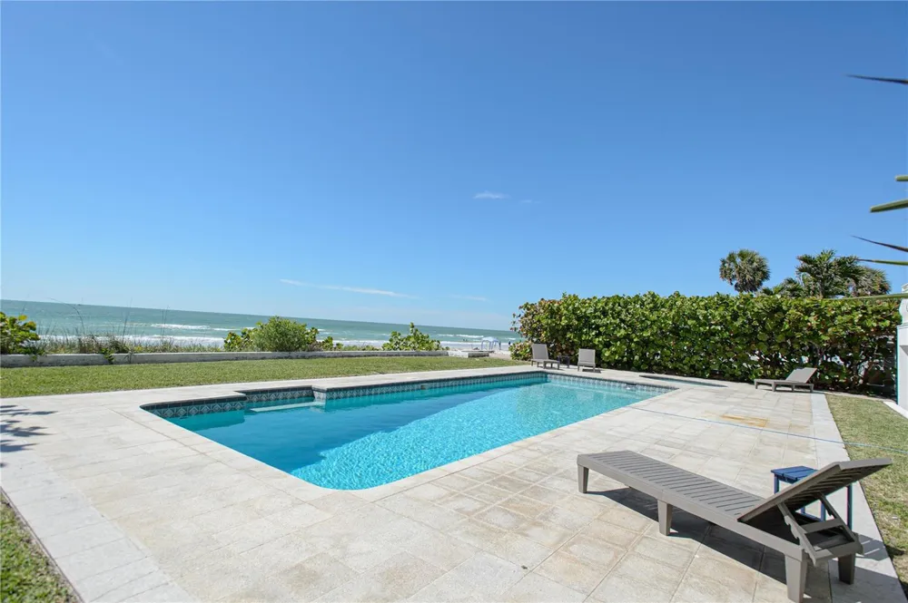 1800 GULF BOULEVARD Belleair Beach, FL 33786