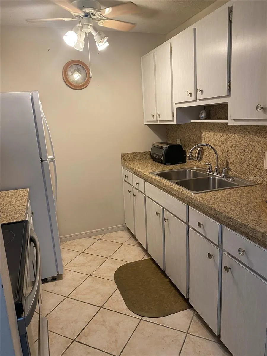 8350 112TH STREET #104 Seminole, FL 33772