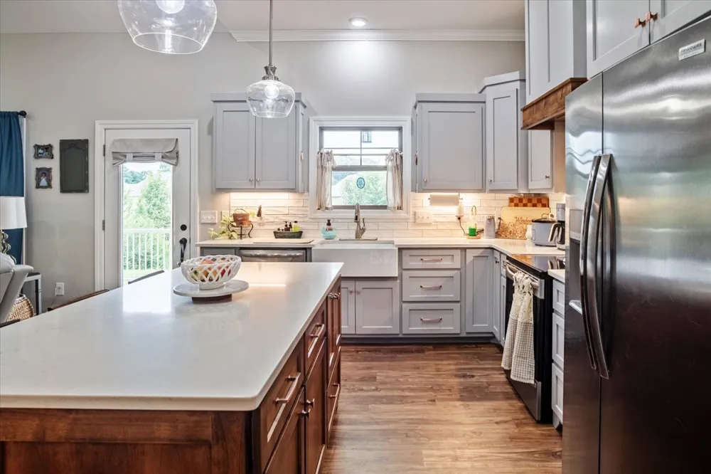 67 Beuerlein Cir Lawrenceburg, TN 38464