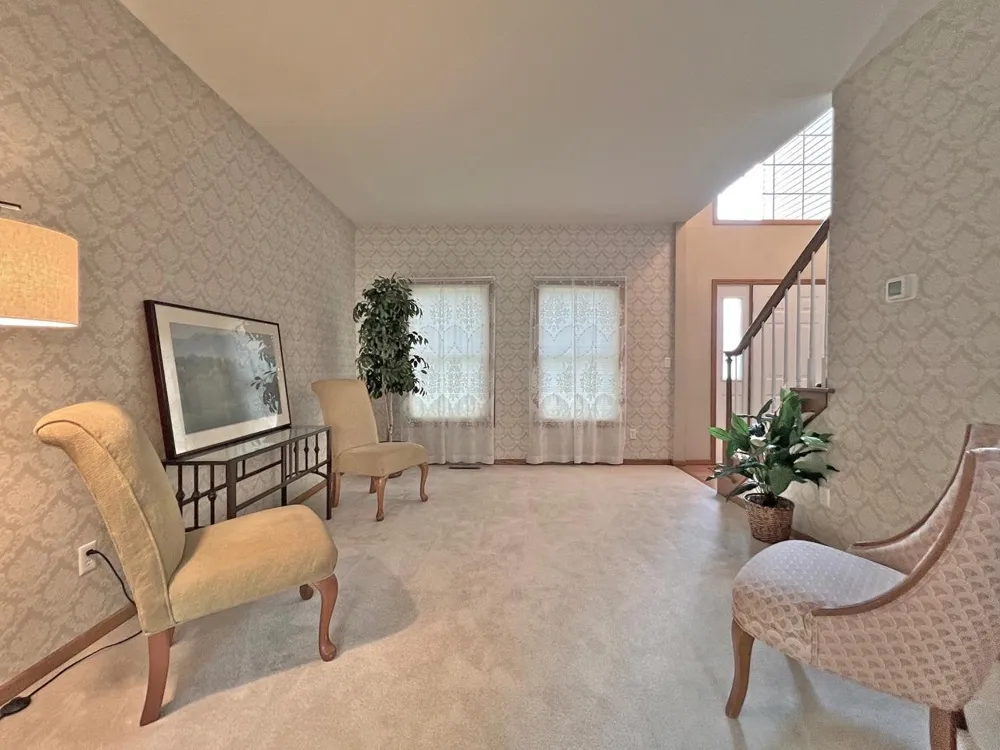 6361 Beckman Court Inver Grove Heights, MN 55077