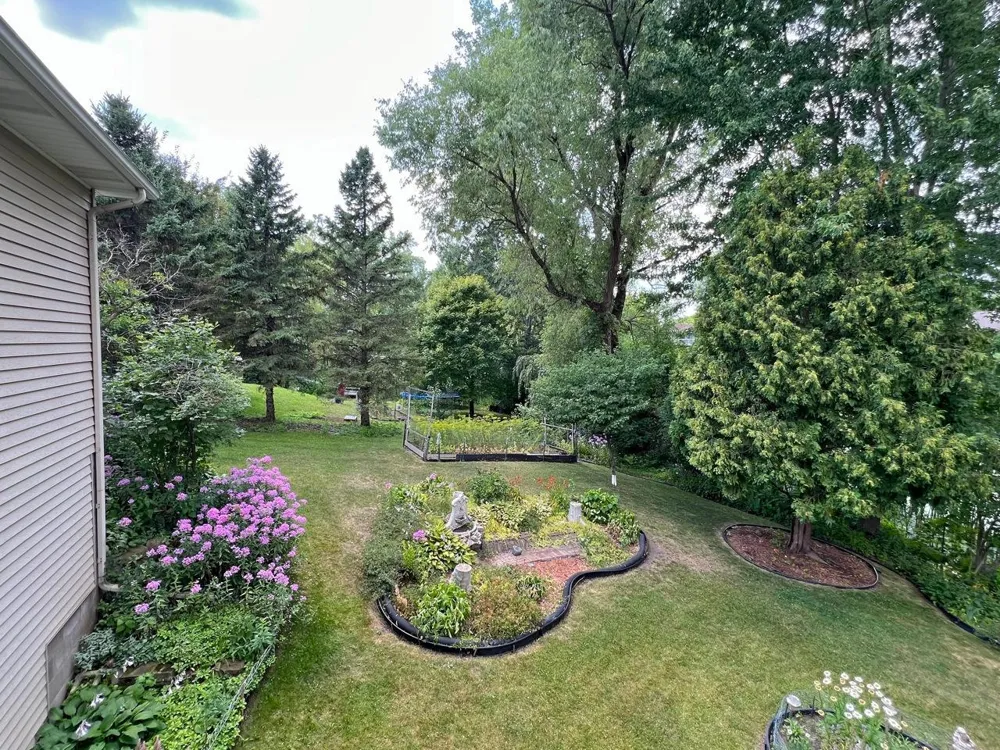 6361 Beckman Court Inver Grove Heights, MN 55077