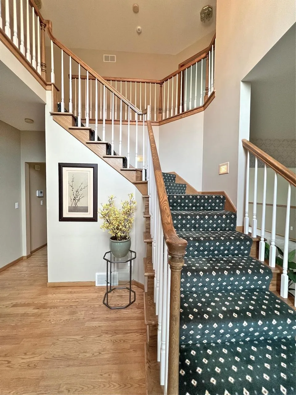 6361 Beckman Court Inver Grove Heights, MN 55077