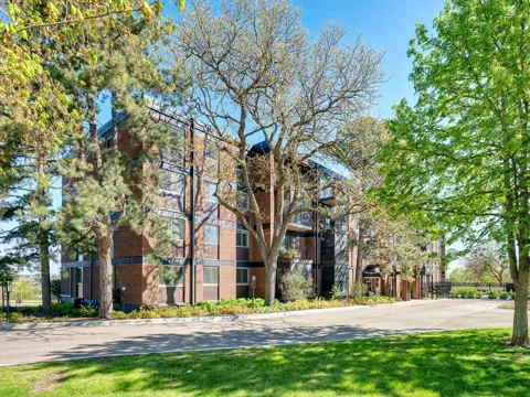 334 Cherokee Avenue #201