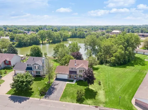 7370 158th Street W