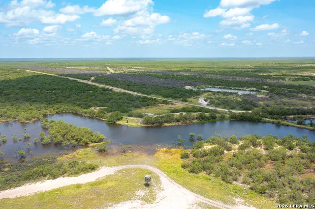 0000 Highway 44 Freer, TX 78357