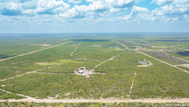 0000 Highway 44 Freer, TX 78357