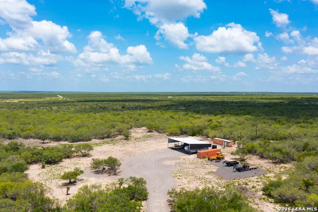 0000 Highway 44 Freer, TX 78357