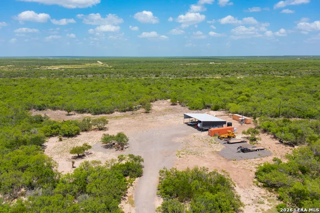0000 Highway 44 Freer, TX 78357