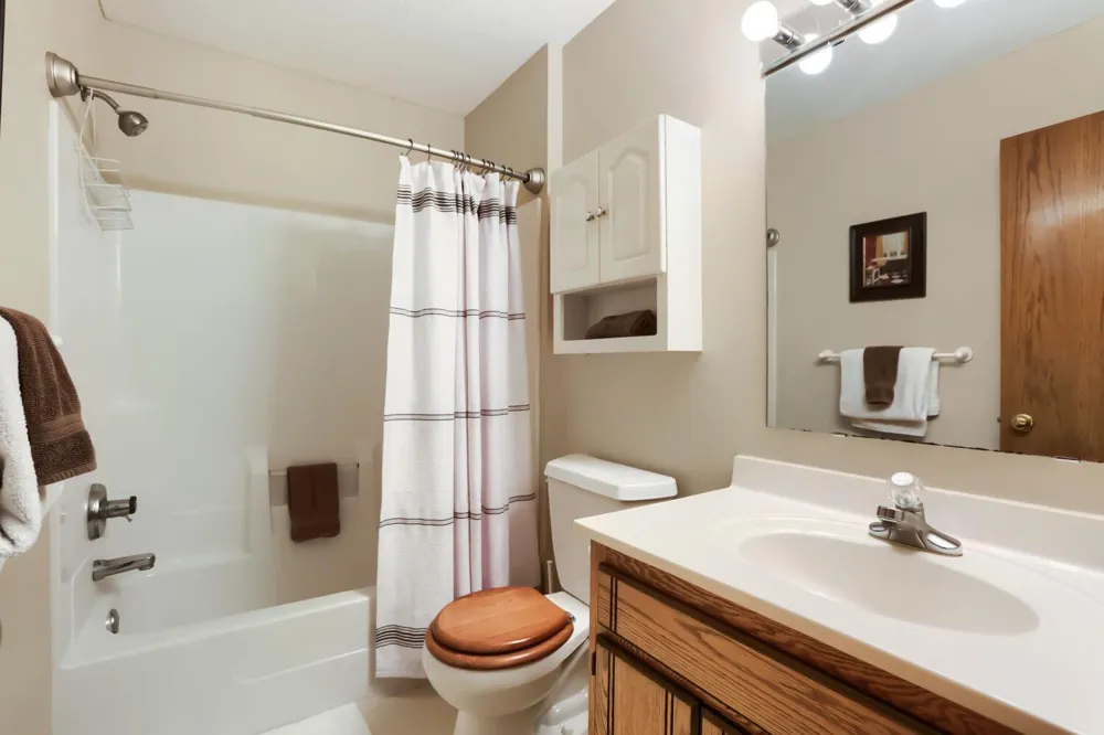 7901 Lilac Lane Victoria, MN 55386