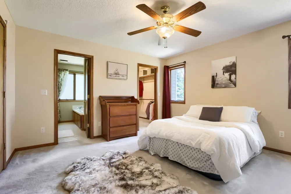 7901 Lilac Lane Victoria, MN 55386