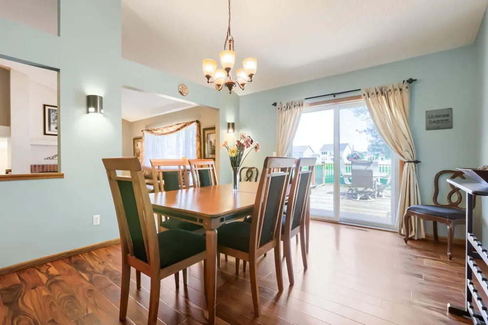 7901 Lilac Lane Victoria, MN 55386