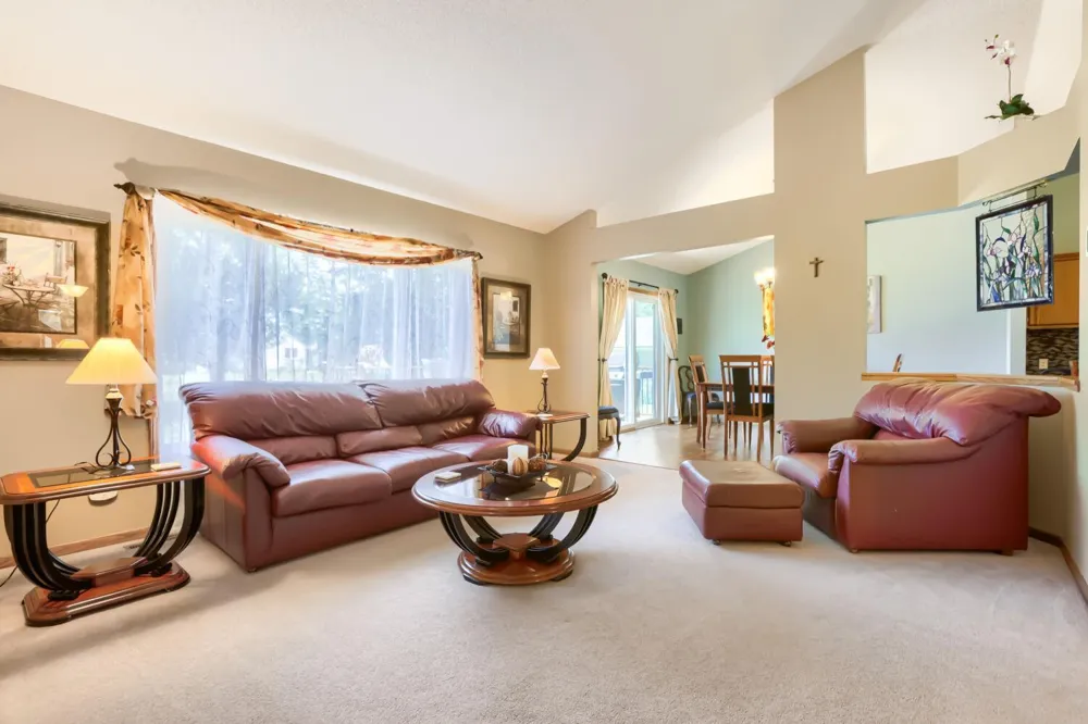 7901 Lilac Lane Victoria, MN 55386