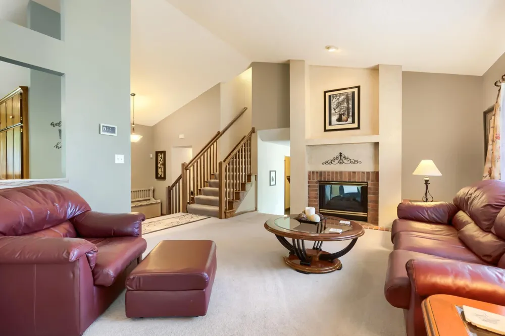 7901 Lilac Lane Victoria, MN 55386