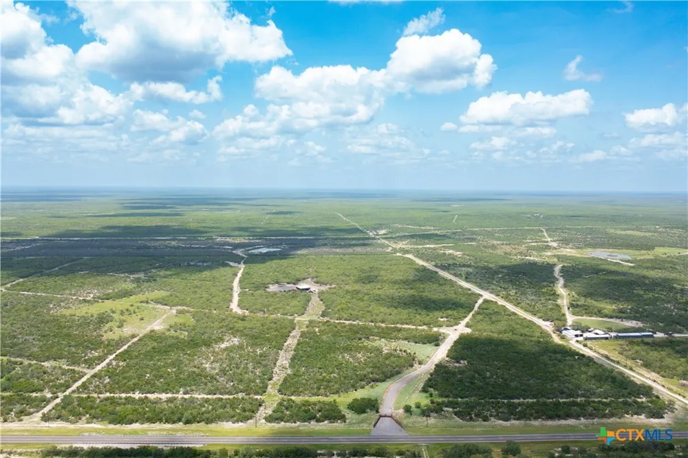 Highway 44 Freer, TX 78357