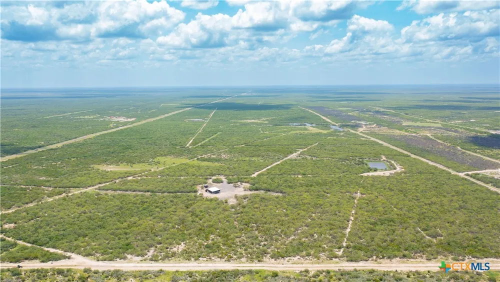 Highway 44 Freer, TX 78357