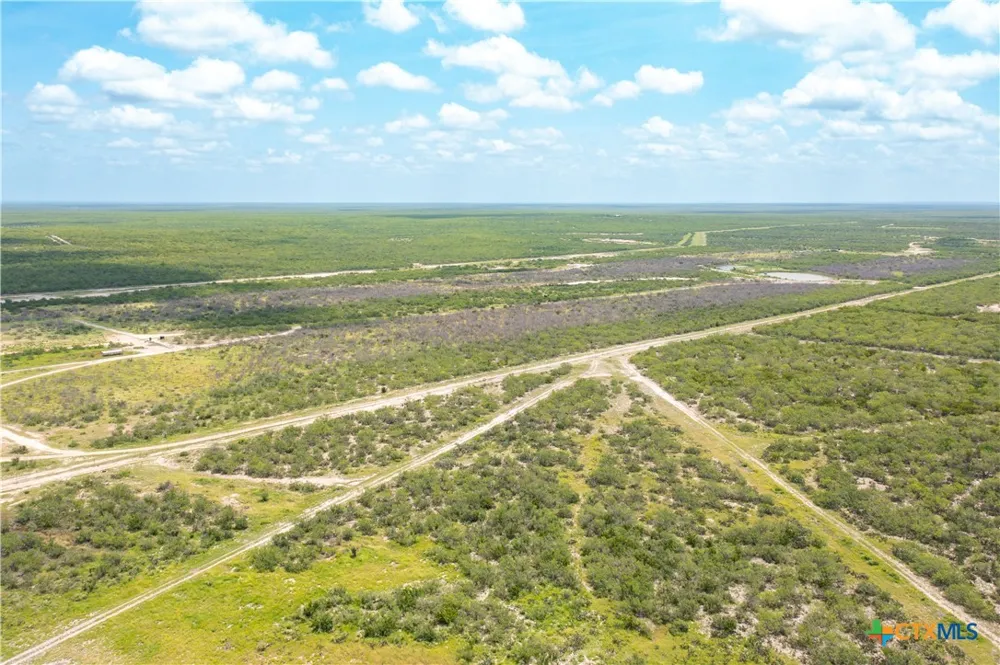 Highway 44 Freer, TX 78357