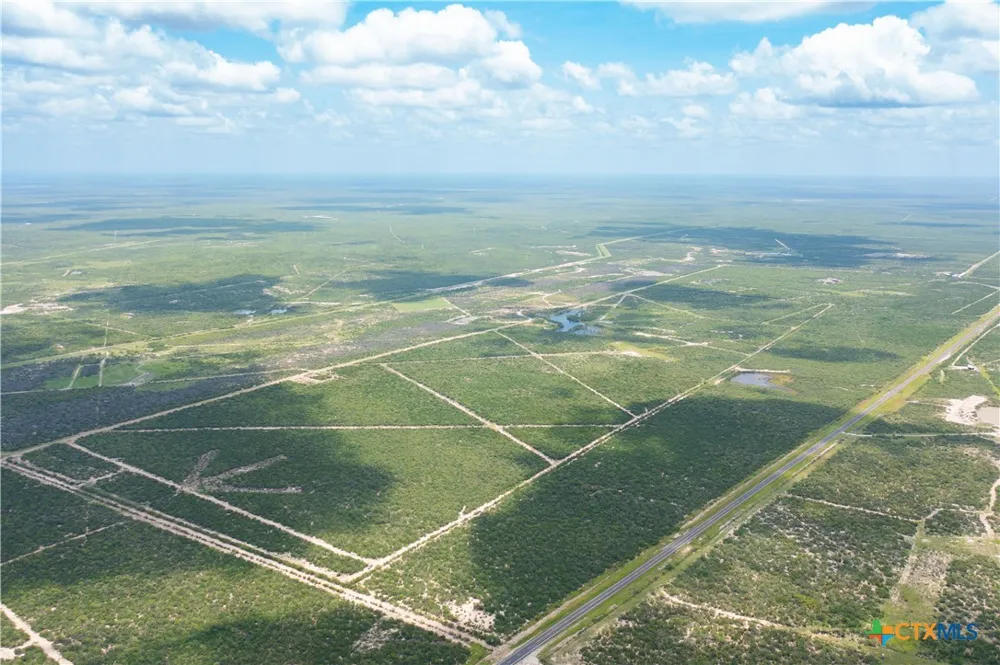 Highway 44 Freer, TX 78357