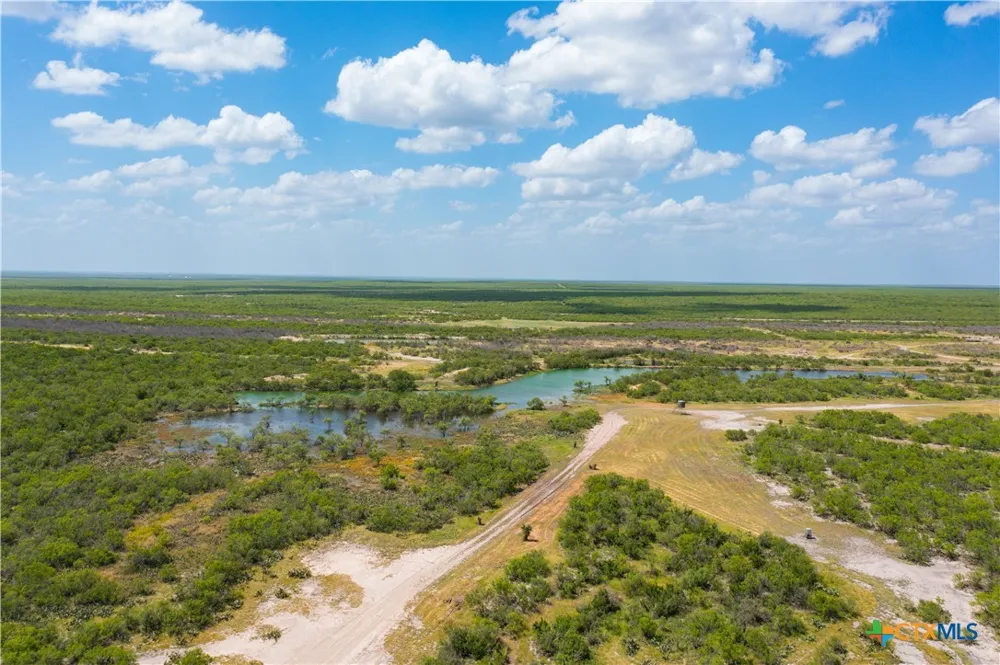 Highway 44 Freer, TX 78357