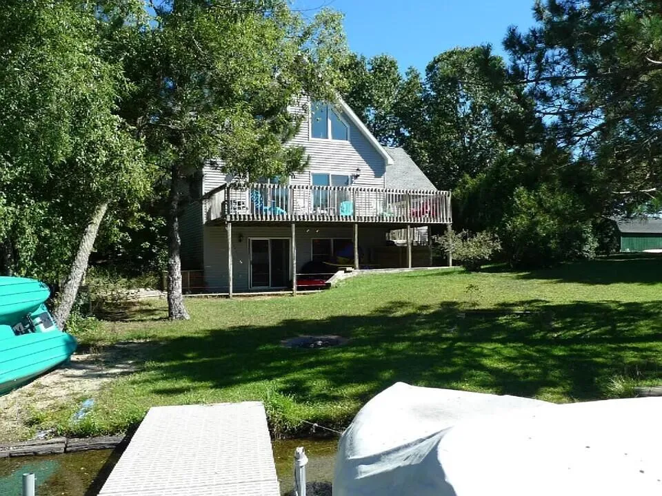 8611 Mohawk Trail Winfield Township, MI 49329