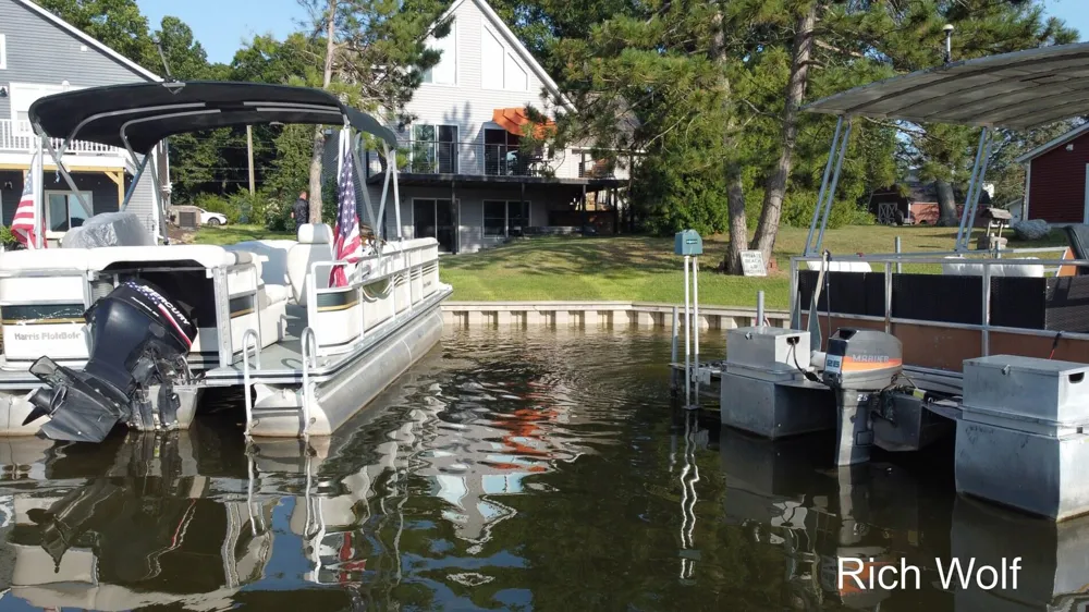 8611 Mohawk Trail Winfield Township, MI 49329