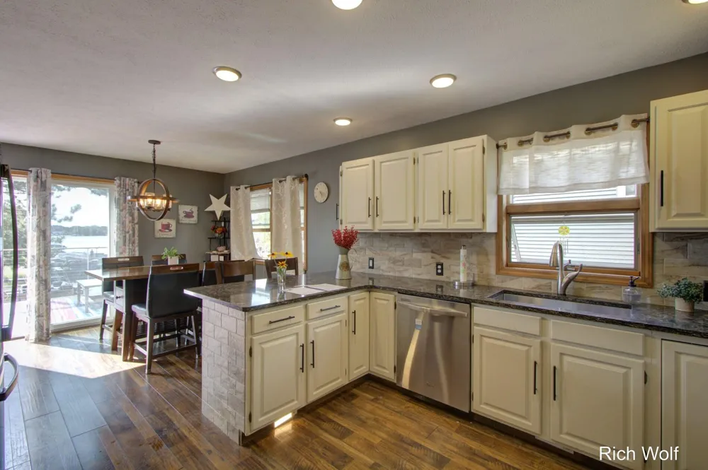 8611 Mohawk Trail Winfield Township, MI 49329
