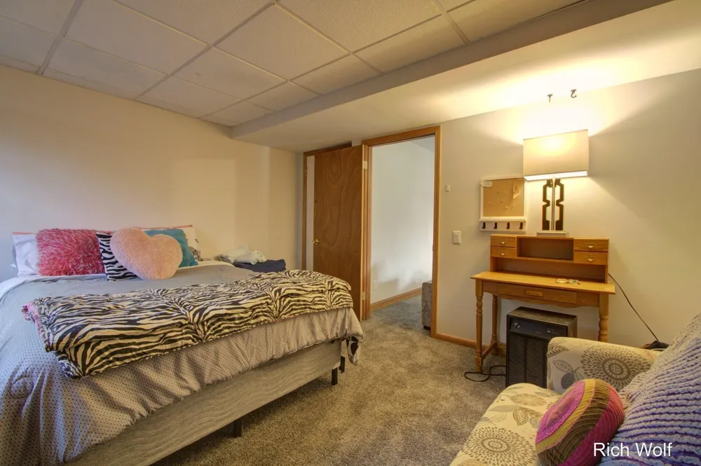 8611 Mohawk Trail Winfield Township, MI 49329
