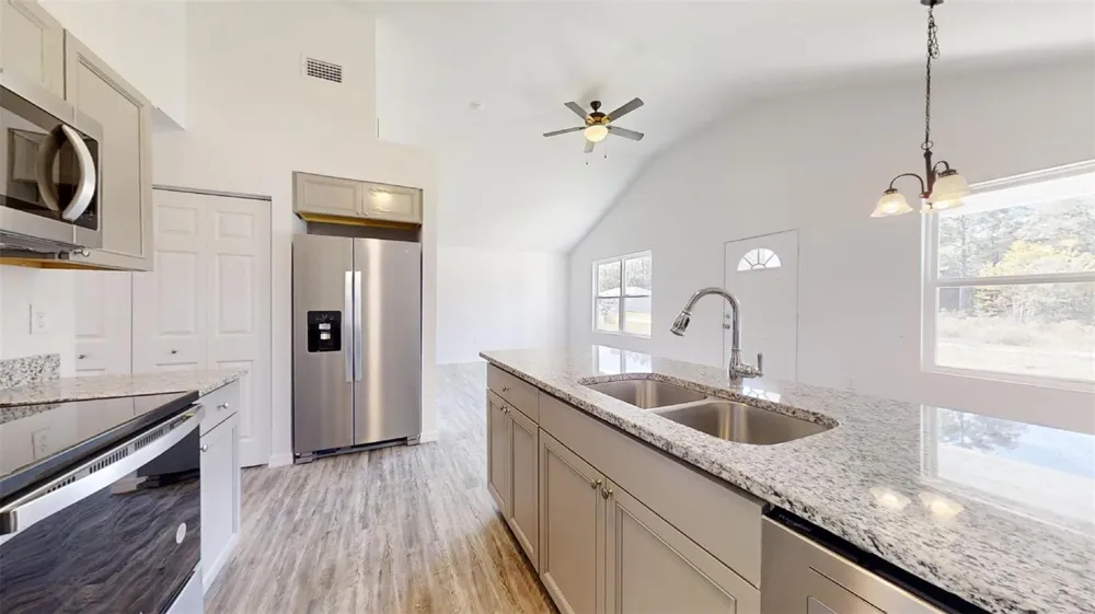 13752 SW 111TH STREET Dunnellon, FL 34432