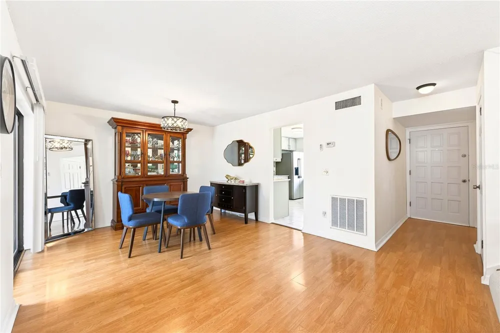 2218 MCMAHON COURT #1038 Orlando, FL 32812