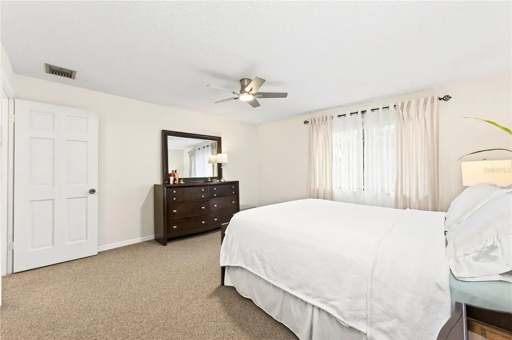 2218 MCMAHON COURT #1038 Orlando, FL 32812