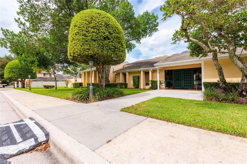 2218 MCMAHON COURT #1038 Orlando, FL 32812