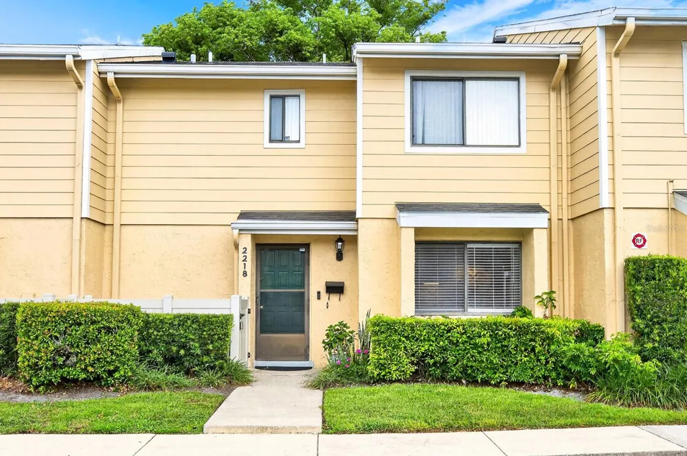 2218 MCMAHON COURT #1038 Orlando, FL 32812