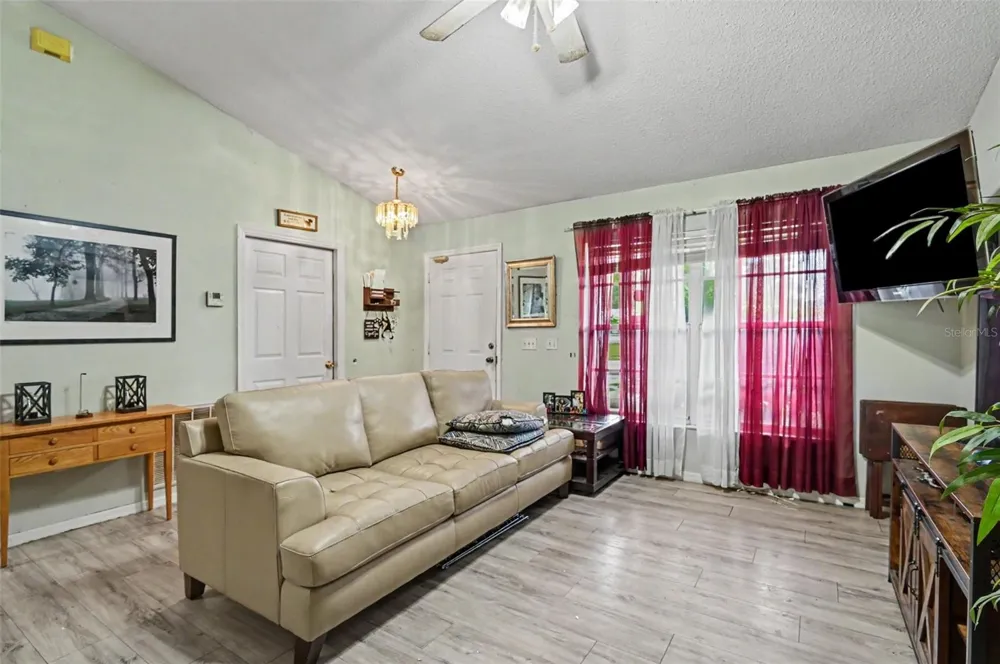 1339 LODGE TERRACE Deltona, FL 32738