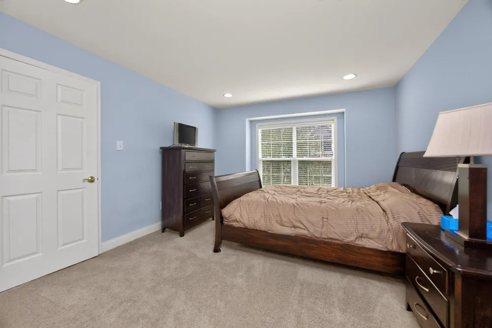 40 SAGEWOOD DRIVE #162 Malvern, PA 19355