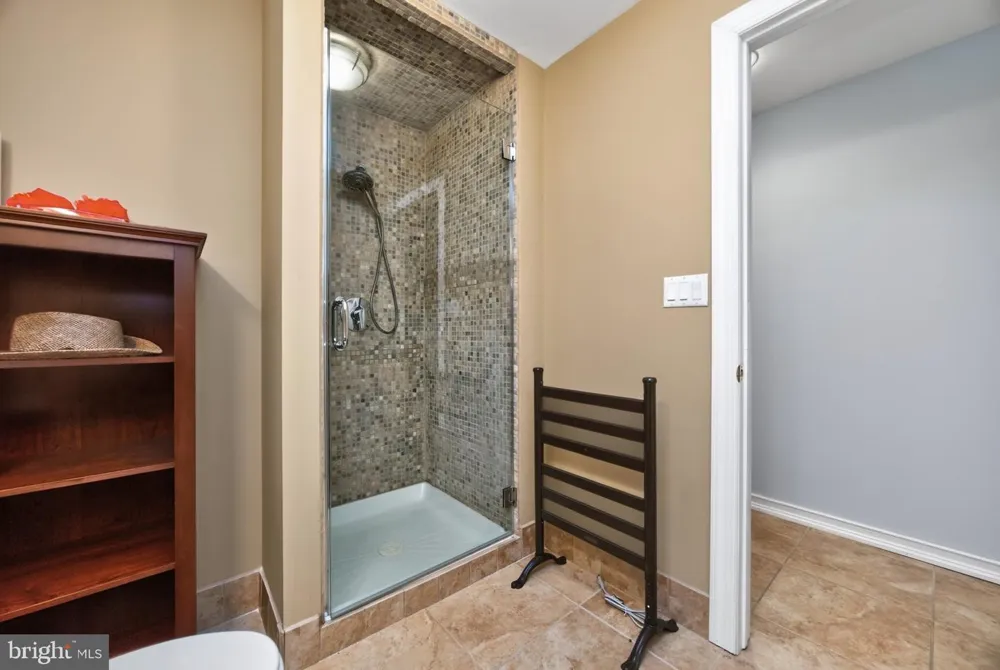 40 SAGEWOOD DRIVE #162 Malvern, PA 19355