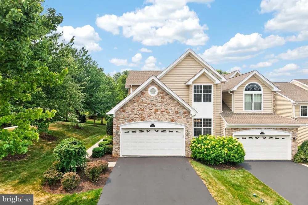 40 SAGEWOOD DRIVE #162 Malvern, PA 19355