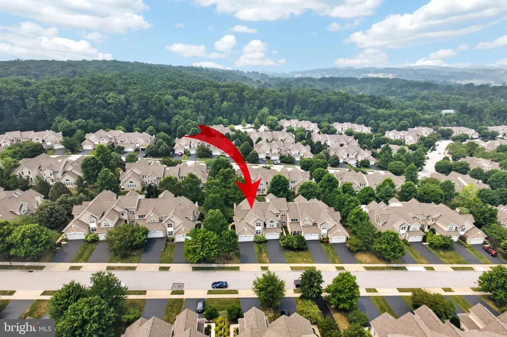 40 SAGEWOOD DRIVE #162 Malvern, PA 19355