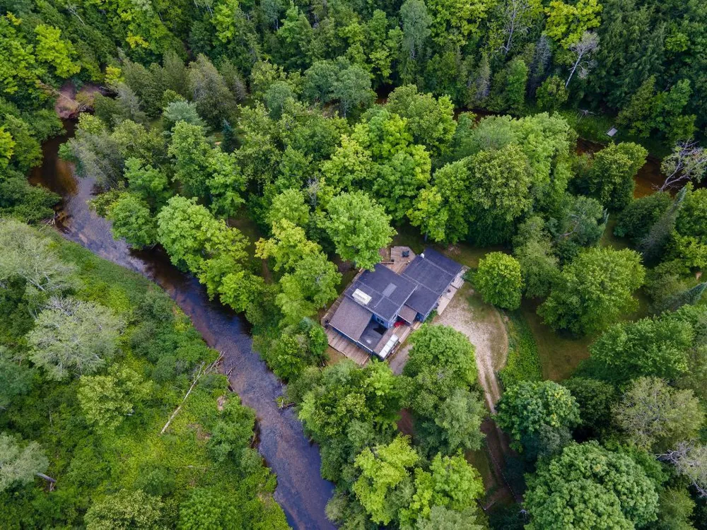 15651 Holly Drive Thompsonville, MI 49683